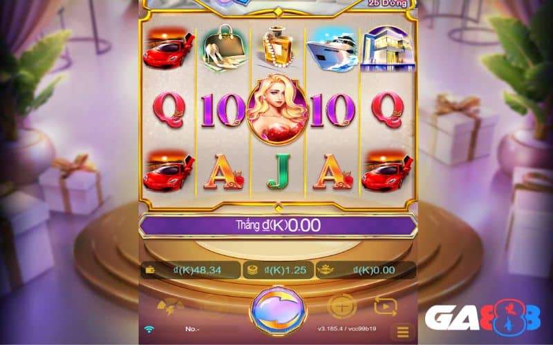 Giao diện với các nút chức năng thao tác chơi game